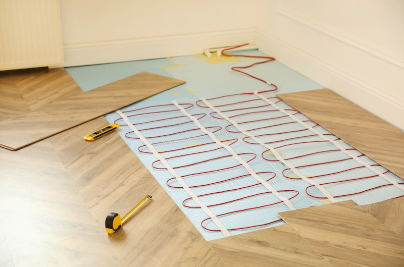 elektromos fűtőszőnyeg laminált padló